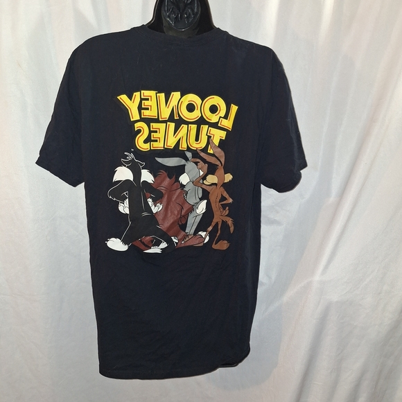 Warner Bros. Black Looney Tunes Tee - Picture 4 of 6